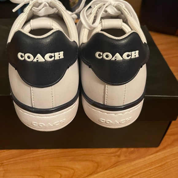 Coach Lowline Leather Low Top Sneaker. Size 10B OpticWhite/Navy - Picture 5 of 7